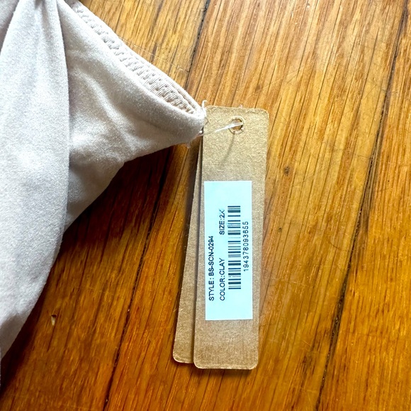 Skims fits everybody Women’s bodysuit, 2x clay - Picture 3 of 5